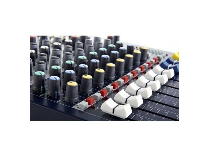 Soundcraft EPM 6 - 2