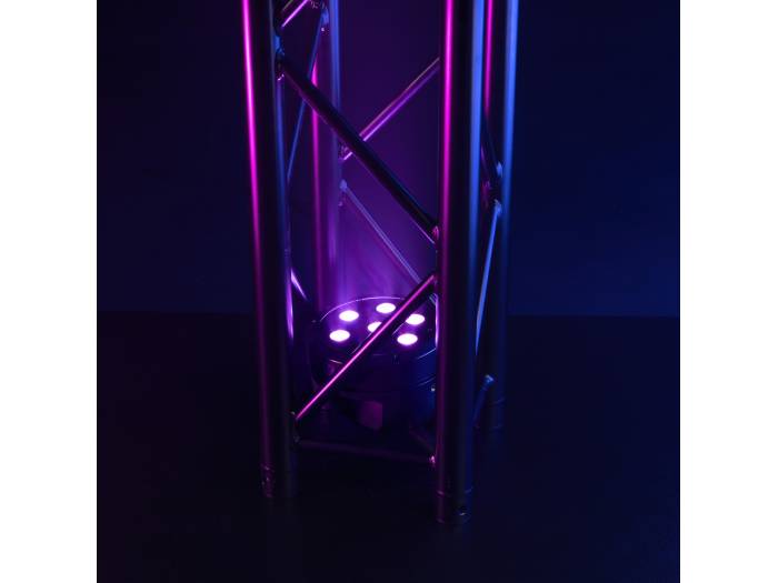 Cameo ROOT® PAR 6 WH SET 1 - Set compuesto por 4 x CLROOTPAR6WH incluyendo un control remoto IR (CLPFLAT1REMOTE) - 7