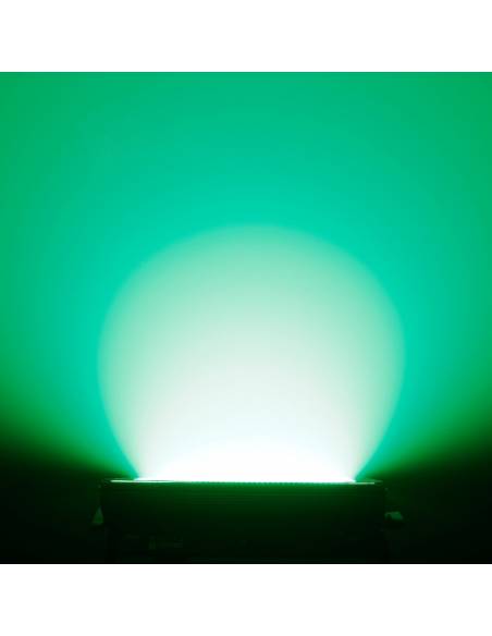 Cameo THUNDER® WASH 600 RGB - Estrobo, cegadora y washer 3 en 1 con 648 LED 0,2 W RGB - 12